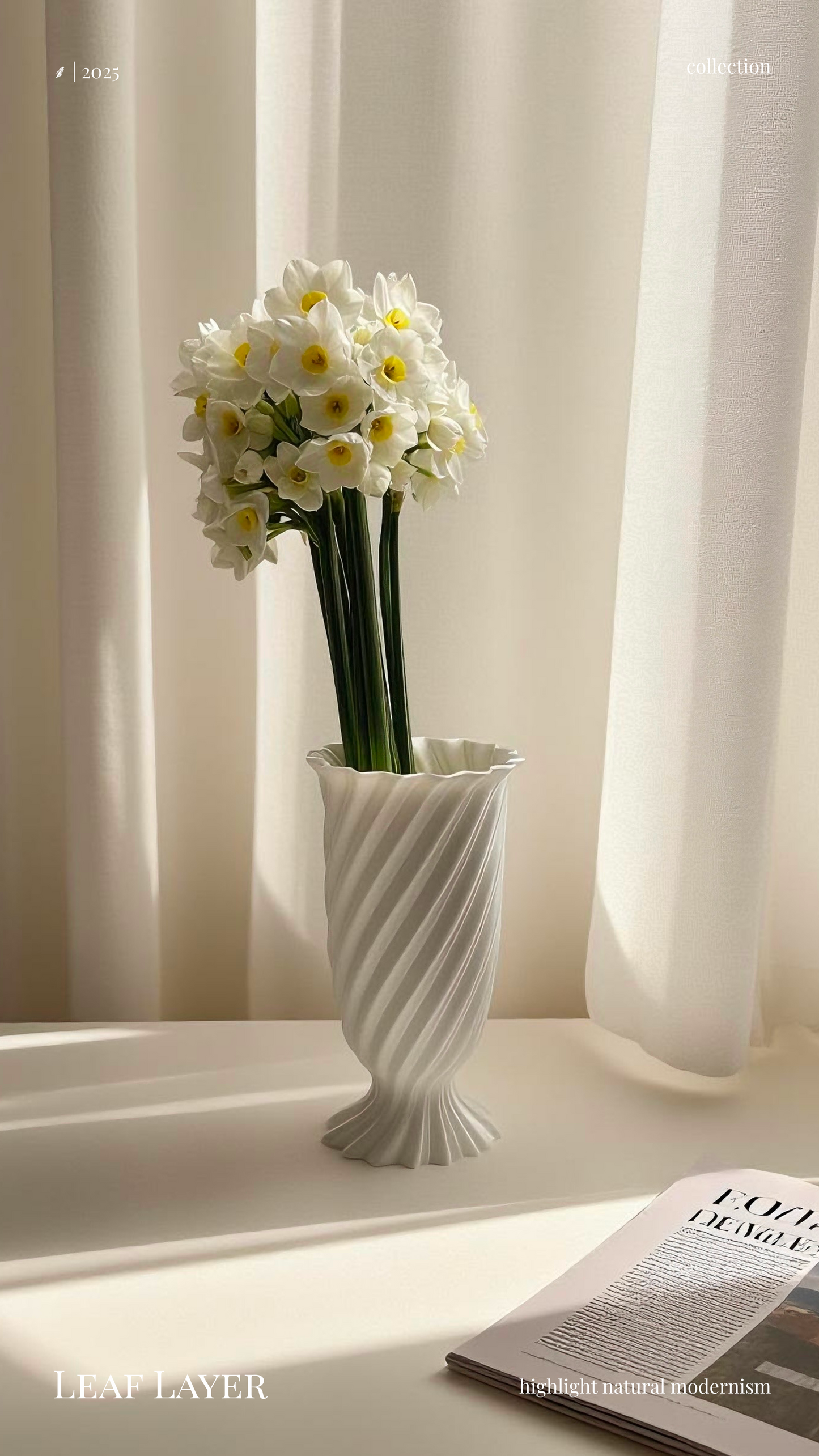 Bloom Flow Vase 02 Silk White